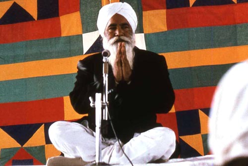 1979-323 a